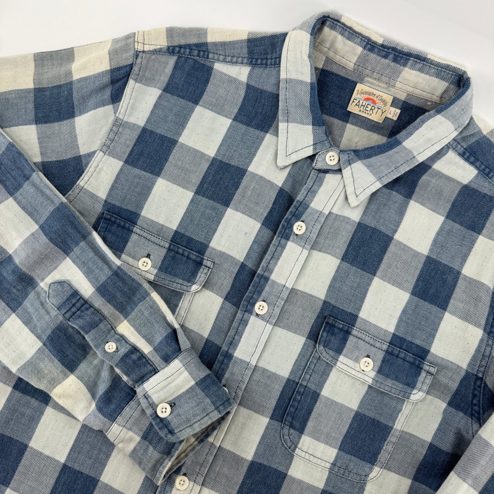 Faherty Plaid Button Down Mens Large Blue Cream Buffalo Check Flannel Shirt